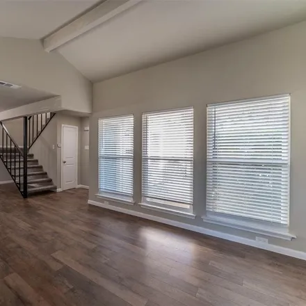 Image 4 - 8829 North Normandale Street, Fort Worth, TX 76116, USA - Townhouse for sale