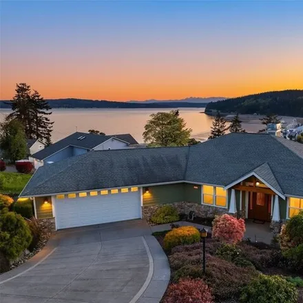 Buy this 4 bed house on 2184 Bay Vista Lane in Island County, WA 98282