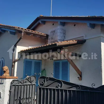 Image 1 - Via Piave, 55042 Vaiana LU, Italy - Apartment for rent