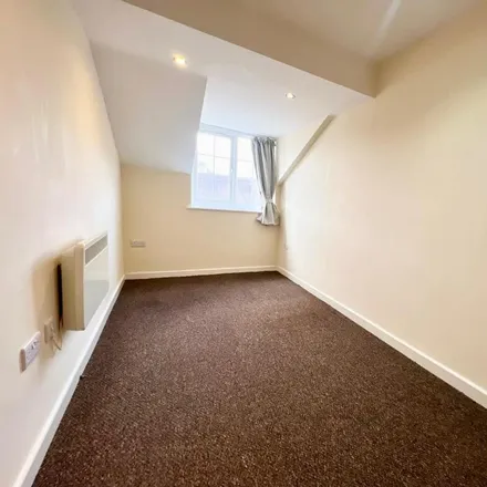 Image 8 - TaxMatters, Middlewood Road, Sheffield, S6 1TE, United Kingdom - Apartment for rent