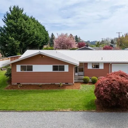 Buy this 3 bed house on 1704 Southwest Fair Street in Chehalis, WA 98532