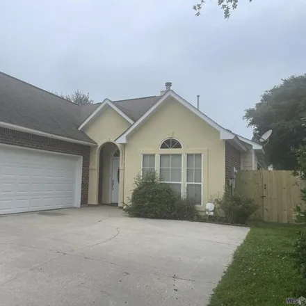 Rent this 3 bed house on 10243 West Springwind Court in East Baton Rouge Parish, LA 70810