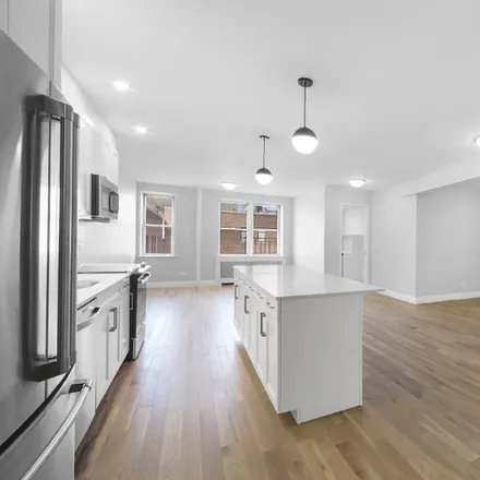 Image 4 - Greenwich St, Unit 4F - Apartment for rent