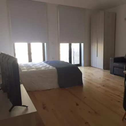 Rent this 1 bed apartment on Carpintaria das Fontaínhas in Rua das Fontainhas, 4000-422 Porto