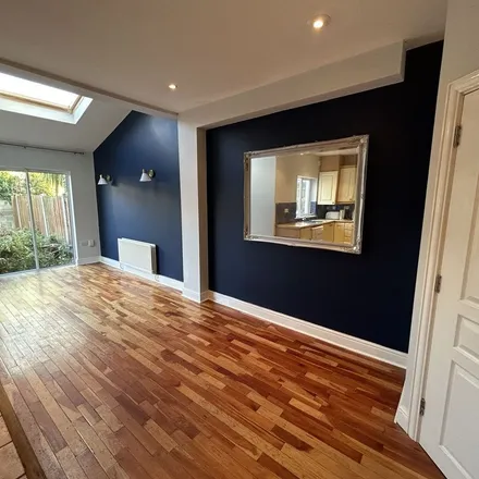 Rent this 4 bed duplex on Charleville Square in Butterfield, Rathfarnham