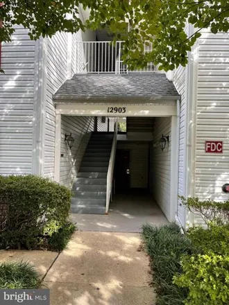 Rent this 2 bed condo on 20101 Locbury Drive in Germantown, MD 20874