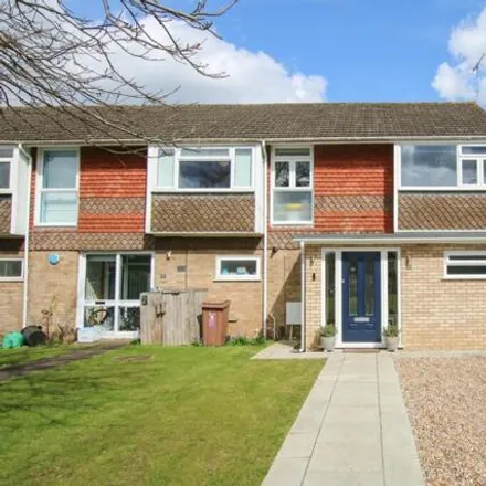 Buy this 3 bed house on Highfield Close in Wokingham, United Kingdom