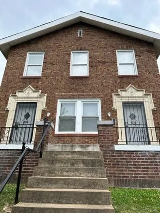 Buy this 4 bed house on 6014 Carlsbad Avenue in St. Louis, MO 63116