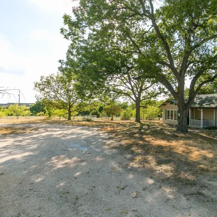 Image 2 - 299 Living Water Ranch Road, Gillespie County, TX 78624, USA - House for sale