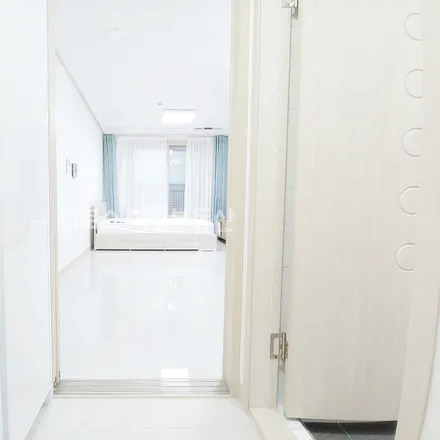 Image 2 - 서울특별시 서초구 양재동 88-1 - Apartment for rent