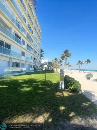 Image 7 - 2049 South Surf Road, Beverly Beach, Hollywood, FL 33019, USA - Condo for rent
