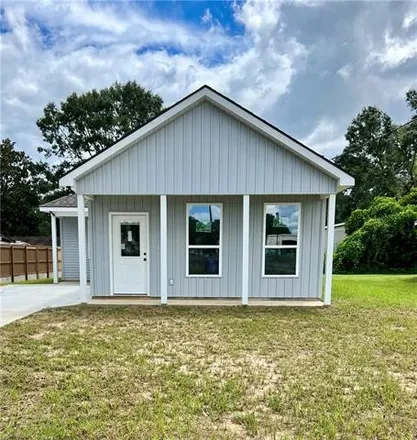 Buy this 3 bed house on 107 Sycamore Street in Amite City, LA 70422