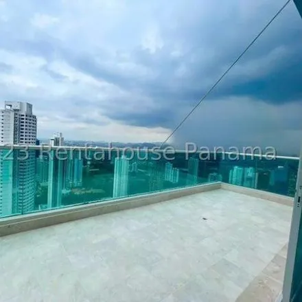 Rent this 3 bed apartment on unnamed road in Parque Lefevre, 0816