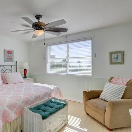 Image 4 - Saint Pete Beach, FL, 33706 - Condo for rent