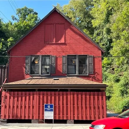Image 2 - Electric Ave at North, Electric Avenue, East Pittsburgh, Allegheny County, PA 15112, USA - Duplex for sale