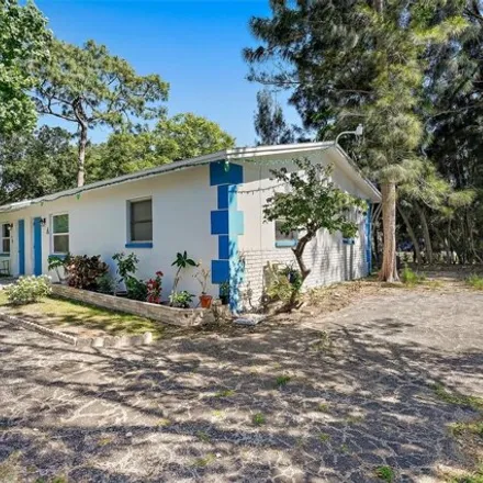 Buy this 4 bed house on 15143 Westminister Avenue in South Highpoint, Pinellas County