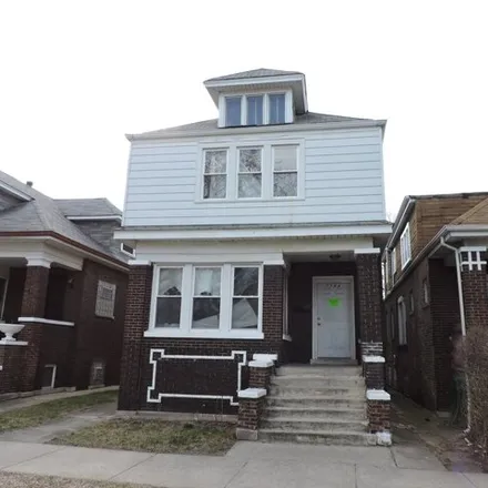 Buy this 6 bed house on 7744 South Champlain Avenue in Chicago, IL 60619