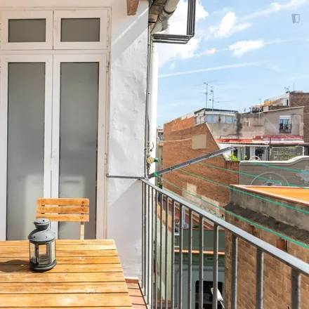 Image 9 - Carrer de Bruniquer, 28, 08012 Barcelona, Spain - Apartment for rent