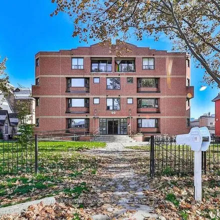 Rent this 3 bed apartment on 132 Bellevue Avenue in Old Toronto, ON M5T 1S6