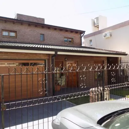 Buy this 4 bed house on Huiliches 810 in Parque Atlántica, Cordoba