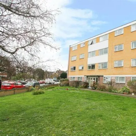Buy this 2 bed apartment on 12 Parkgate Road in London, SM6 0AE
