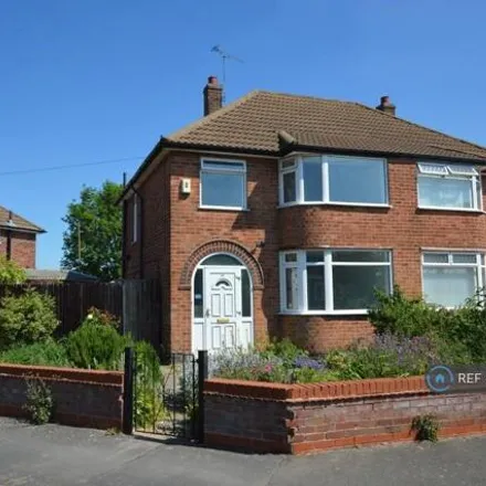 Rent this 3 bed duplex on Repton Road in Wigston, LE18 1GD
