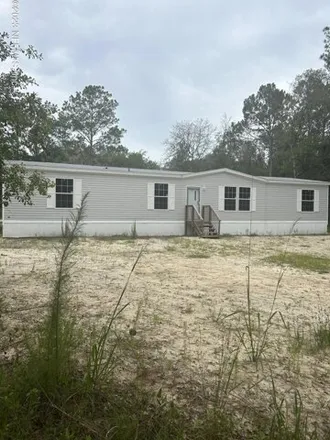 Buy this studio apartment on FL 16 in Bradford County, FL 32043