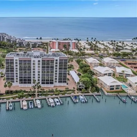 Buy this 3 bed condo on Admiralty Pointe 2 in Gulf Shore Boulevard North, Naples