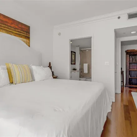 Image 7 - Murano Grande at Portofino, 400 Alton Road, Miami Beach, FL 33139, USA - Apartment for rent
