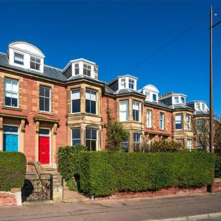 Buy this 5 bed townhouse on Bowmont Terrace in Dunbar, EH42 1LF