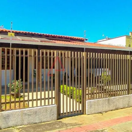 Image 1 - Rua Inajá, Antares, Londrina - PR, 86036-030, Brazil - House for sale