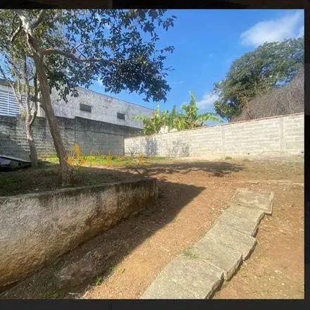 Rent this 5 bed house on Rua Irmã Maria Dionyzia Seidl in Crispim, Pindamonhangaba - SP