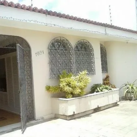 Buy this 3 bed house on Rua Desembargador Adauto Maia in Lagoa Nova, Natal - RN