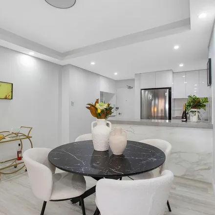 Image 2 - Penkivil Street, Bondi NSW 2026, Australia - Apartment for rent