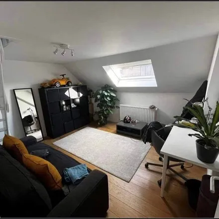 Rent this 6 bed apartment on Rue Maurice Wilmotte - Maurice Wilmottestraat 39 in 1060 Saint-Gilles - Sint-Gillis, Belgium