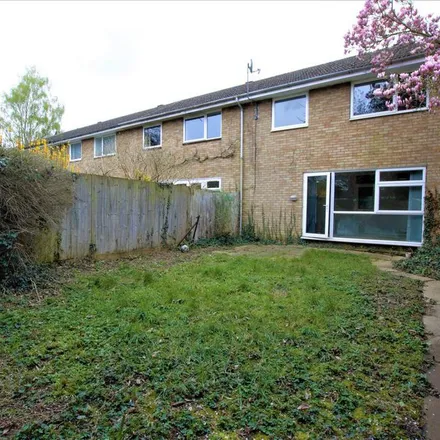 Rent this 3 bed townhouse on 37 in 35 Beaumont Avenue, St Albans