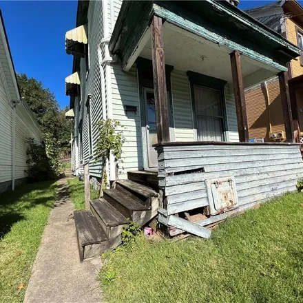 Image 2 - 319 North 7th Street, Martins Ferry, Belmont County, OH 43935, USA - House for sale