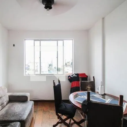 Rent this 3 bed apartment on Travessa Moura Sá in Centro, Nova Iguaçu - RJ