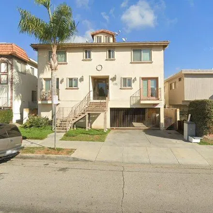 Rent this 2 bed townhouse on 1518 S Centinela ave