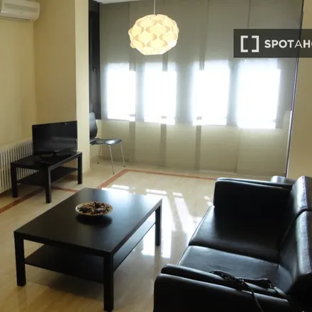 Rent this 1 bed apartment on Calle Vaguada in 28020 Madrid, Spain