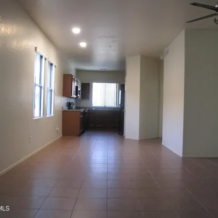 Image 3 - 975 West Wendy Way, Gilbert, AZ 85233, USA - House for rent