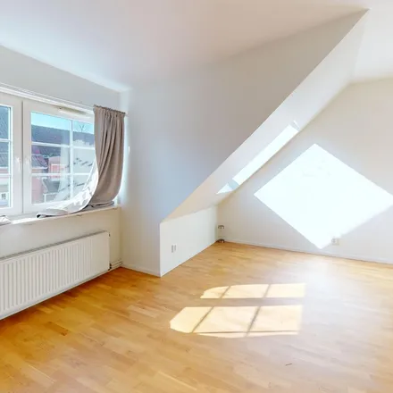 Rent this 2 bed apartment on Kommissgatan 9 in 252 45 Helsingborg, Sweden