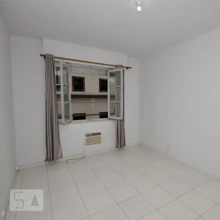 Rent this 1 bed apartment on ASFODONTO in Rua Evaristo da Veiga 35, Centro