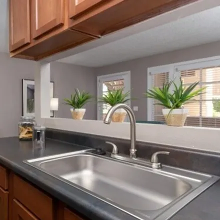 Image 6 - West Townley Avenue, Glendale, AZ 85302, USA - Apartment for rent