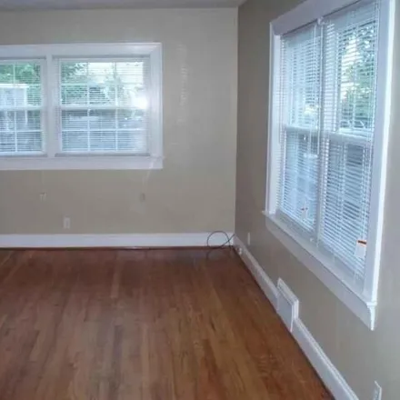 Image 3 - 113 North Elm Street, Greenville, NC 27858, USA - House for rent