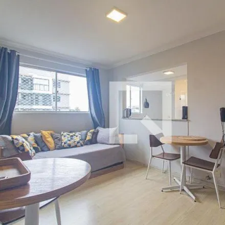 Rent this 2 bed apartment on Rua Martim Afonso 3074 in Campina do Siqueira, Curitiba - PR