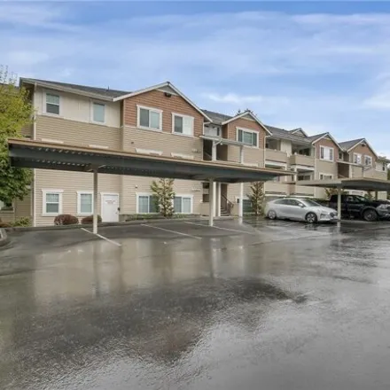 Buy this 3 bed condo on 13437 97th Avenue East in South Hill, WA 98373