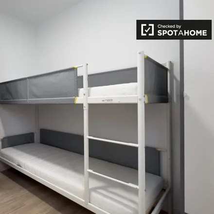 Rent this 12 bed room on Carmont Aduanas S.L in Carrer de Ventura Plaja, 4
