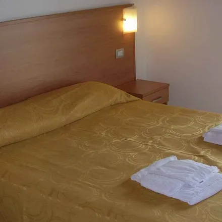 Image 2 - Roseto degli Abruzzi, Teramo, Italy - Apartment for rent