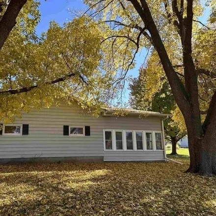 Image 2 - United Methodist Church, 4th Street Southwest, Britt, IA 50423, USA - House for sale